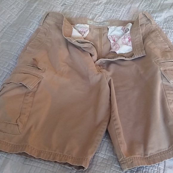 Men's Cargo shorts - Picture 3 of 6
